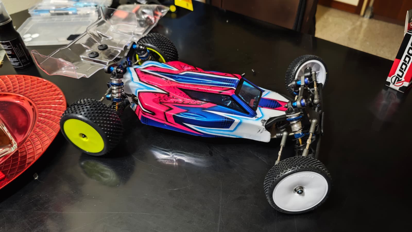 Team Associated RC10 B6.3
